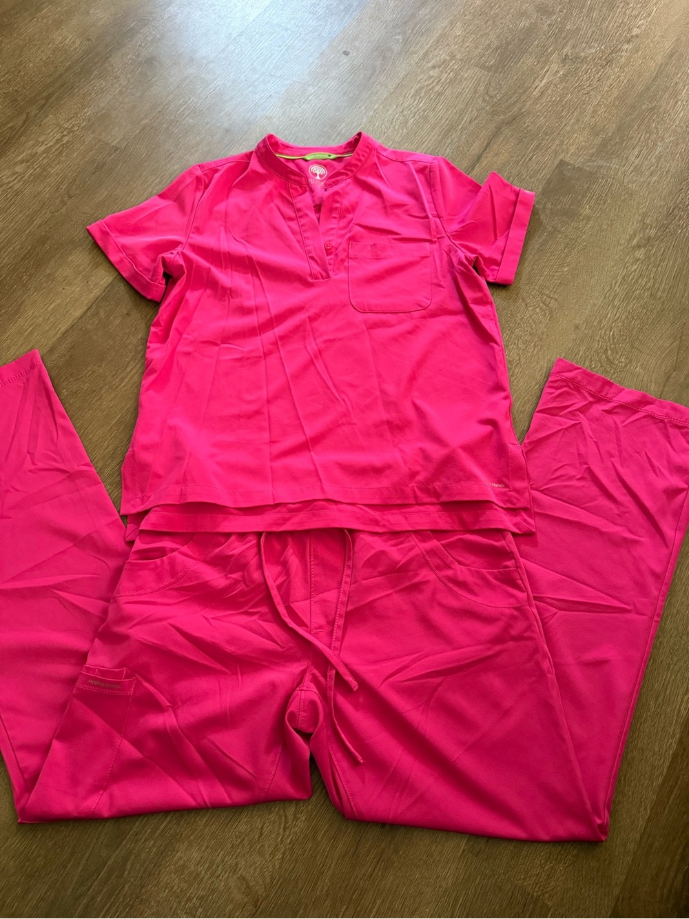 healing hands Hot Pink Women’s Scrub Set - V-Neck Top & Drawstring Pants